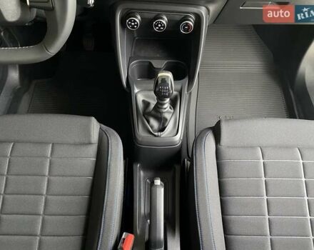 Серый Ситроен С3, объемом двигателя 1.2 л и пробегом 1 тыс. км за 18000 $, фото 17 на Automoto.ua