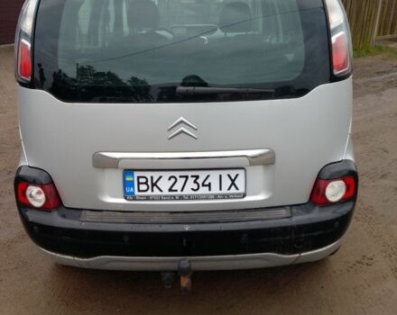 Серый Ситроен С3, объемом двигателя 1.6 л и пробегом 150 тыс. км за 3600 $, фото 2 на Automoto.ua