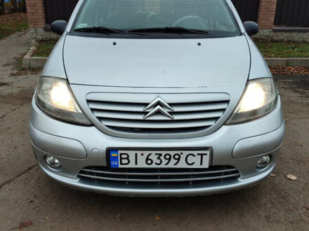 Серый Ситроен С3, объемом двигателя 1.59 л и пробегом 195 тыс. км за 4200 $, фото 1 на Automoto.ua