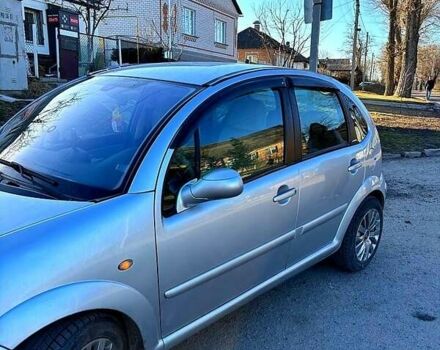 Серый Ситроен С3, объемом двигателя 1.4 л и пробегом 271 тыс. км за 3500 $, фото 1 на Automoto.ua