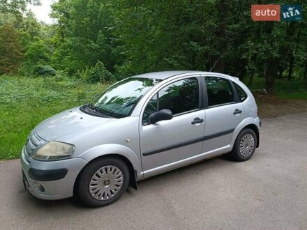 Сітроен С3 2006 у Нежине на Automoto.ua Сірий Сітроен С3, об'ємом двигуна 1.36 л та пробігом 200 тис. км за 3400 $, фото 1 на Automoto.ua