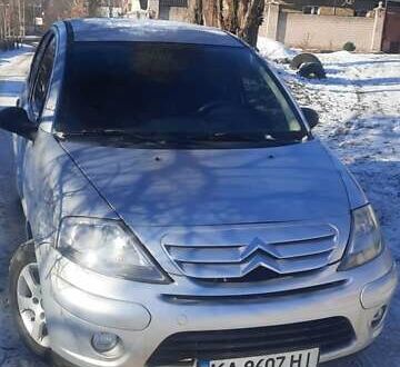 Серый Ситроен С3, объемом двигателя 1.4 л и пробегом 155 тыс. км за 3600 $, фото 1 на Automoto.ua