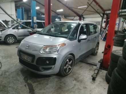 Серый Ситроен С3, объемом двигателя 0 л и пробегом 230 тыс. км за 1771 $, фото 1 на Automoto.ua