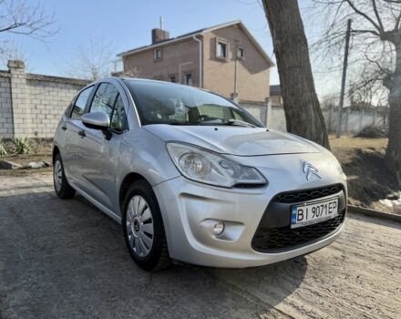 Серый Ситроен С3, объемом двигателя 1.4 л и пробегом 260 тыс. км за 4900 $, фото 1 на Automoto.ua
