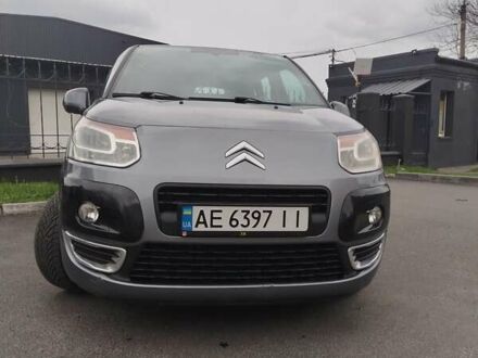 Сітроен С3 2011 у Дніпро (Дніпропетровську) на Automoto.ua Сірий Сітроен С3, об'ємом двигуна 1.6 л та пробігом 270 тис. км за 5200 $, фото 1 на Automoto.ua