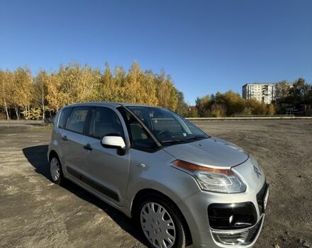 Ситроен С3 2012 в Новорад-Волынском на Automoto.ua Серый Ситроен С3, объемом двигателя 1.6 л и пробегом 280 тыс. км за 4800 $, фото 1 на Automoto.ua