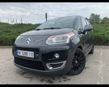 Серый Ситроен С3, объемом двигателя 1.6 л и пробегом 170 тыс. км за 6950 $, фото 1 на Automoto.ua