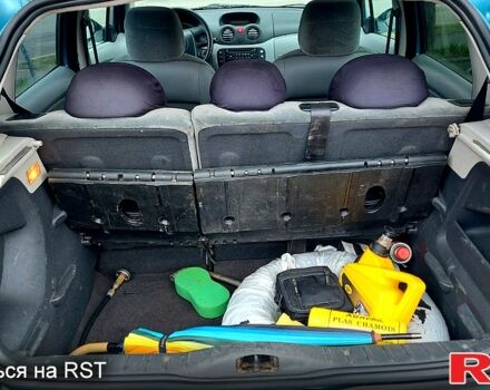 Синій Сітроен С3, об'ємом двигуна 1.4 л та пробігом 200 тис. км за 3600 $, фото 10 на Automoto.ua