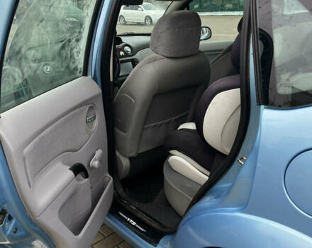 Синий Ситроен С3, объемом двигателя 1.36 л и пробегом 185 тыс. км за 2100 $, фото 26 на Automoto.ua