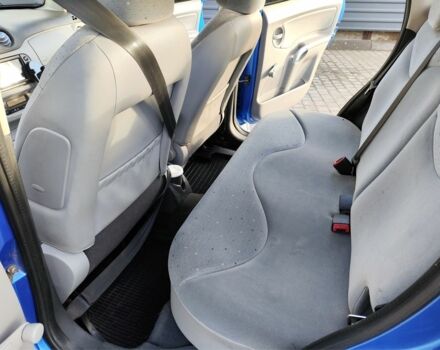 Синий Ситроен С3, объемом двигателя 1.4 л и пробегом 192 тыс. км за 4500 $, фото 5 на Automoto.ua