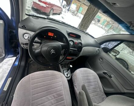 Синий Ситроен С3, объемом двигателя 1.4 л и пробегом 400 тыс. км за 2300 $, фото 5 на Automoto.ua