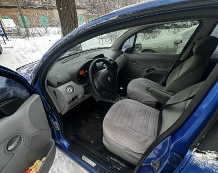 Синий Ситроен С3, объемом двигателя 1.4 л и пробегом 400 тыс. км за 2300 $, фото 4 на Automoto.ua