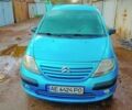 Синий Ситроен С3, объемом двигателя 1.4 л и пробегом 293 тыс. км за 4400 $, фото 1 на Automoto.ua