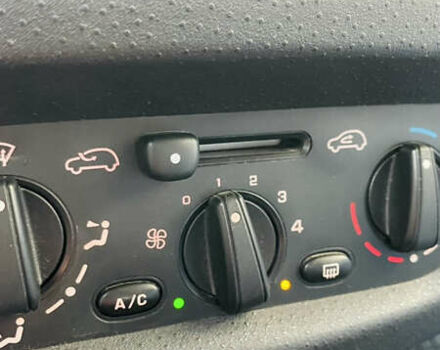 Синий Ситроен С3, объемом двигателя 1.12 л и пробегом 215 тыс. км за 3600 $, фото 26 на Automoto.ua