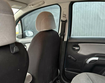 Синий Ситроен С3, объемом двигателя 1.4 л и пробегом 163 тыс. км за 5400 $, фото 22 на Automoto.ua