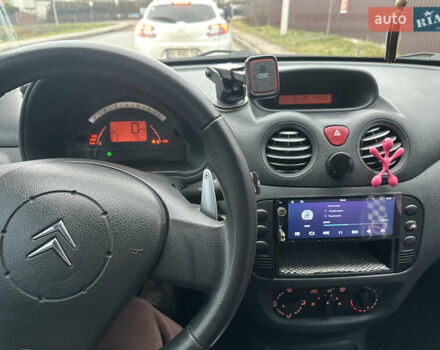 Синий Ситроен С3, объемом двигателя 1.4 л и пробегом 163 тыс. км за 5400 $, фото 1 на Automoto.ua