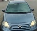 Синий Ситроен С3, объемом двигателя 1.6 л и пробегом 250 тыс. км за 3500 $, фото 1 на Automoto.ua