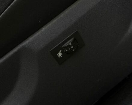 Синий Ситроен С3, объемом двигателя 1.6 л и пробегом 155 тыс. км за 2899 $, фото 13 на Automoto.ua