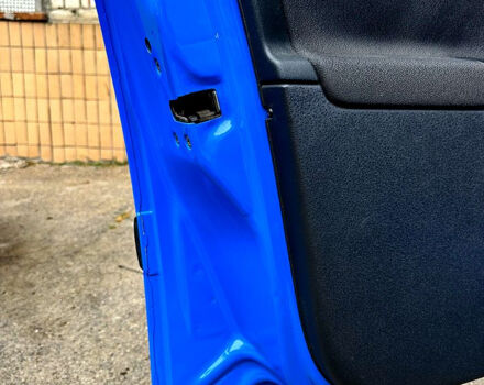 Синий Ситроен С3, объемом двигателя 1.4 л и пробегом 198 тыс. км за 5000 $, фото 6 на Automoto.ua