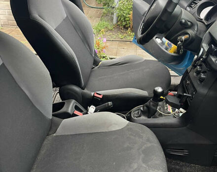 Ситроен С3 2010 в Кривом Роге на Automoto.ua Синий Ситроен С3, объемом двигателя 1.36 л и пробегом 150 тыс. км за 5300 $, фото 2 на Automoto.ua