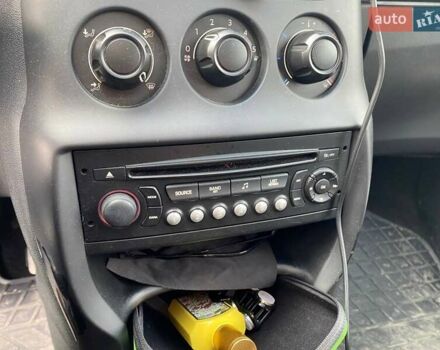 Синій Сітроен С3, об'ємом двигуна 1.4 л та пробігом 198 тис. км за 5700 $, фото 17 на Automoto.ua