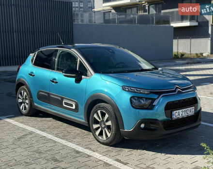 Сітроен С3 2023 у Черкасах на Automoto.ua Синій Сітроен С3, об'ємом двигуна 1.2 л та пробігом 13 тис. км за 20500 $, фото 1 на Automoto.ua