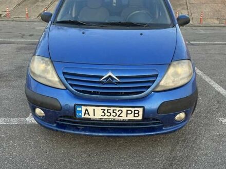 Синий Ситроен С3, объемом двигателя 1.36 л и пробегом 200 тыс. км за 2600 $, фото 1 на Automoto.ua