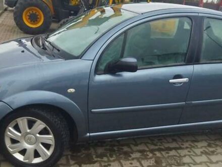 Сітроен С3 2006 у Луцьку на Automoto.ua Синій Сітроен С3, об'ємом двигуна 1.6 л та пробігом 250 тис. км за 4400 $, фото 1 на Automoto.ua