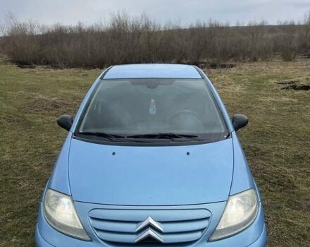 Синий Ситроен С3, объемом двигателя 1.4 л и пробегом 240 тыс. км за 3500 $, фото 1 на Automoto.ua