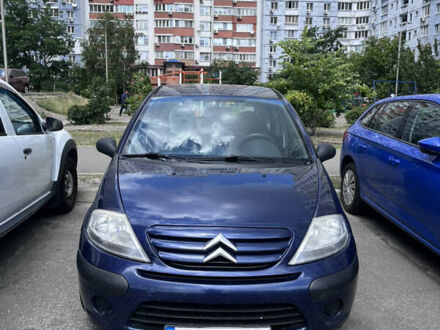 Ситроен С3 2007 в Киеве на Automoto.ua Синий Ситроен С3, объемом двигателя 1.12 л и пробегом 200 тыс. км за 3850 $, фото 1 на Automoto.ua