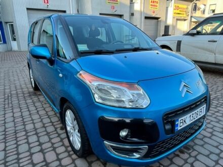 Синий Ситроен С3, объемом двигателя 1.4 л и пробегом 120 тыс. км за 5700 $, фото 1 на Automoto.ua