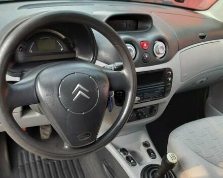 Зеленый Ситроен С3, объемом двигателя 1.1 л и пробегом 286 тыс. км за 3200 $, фото 6 на Automoto.ua