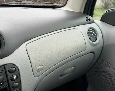 Зелений Сітроен С3, об'ємом двигуна 1.4 л та пробігом 224 тис. км за 4800 $, фото 19 на Automoto.ua