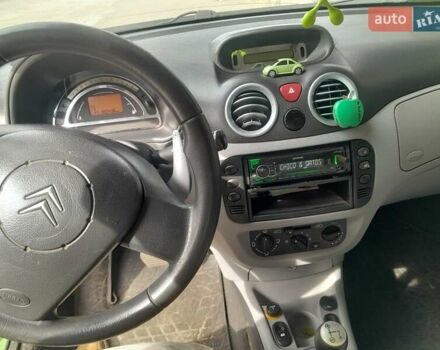 Зеленый Ситроен С3, объемом двигателя 1.59 л и пробегом 160 тыс. км за 3000 $, фото 5 на Automoto.ua