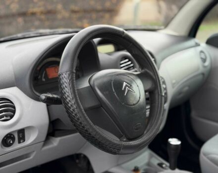 Зелений Сітроен С3, об'ємом двигуна 1.4 л та пробігом 224 тис. км за 4800 $, фото 12 на Automoto.ua