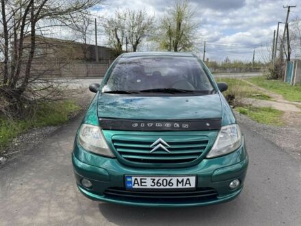 Сітроен С3 2004 у Кривому Розі на Automoto.ua Зелений Сітроен С3, об'ємом двигуна 1.4 л та пробігом 218 тис. км за 3700 $, фото 1 на Automoto.ua