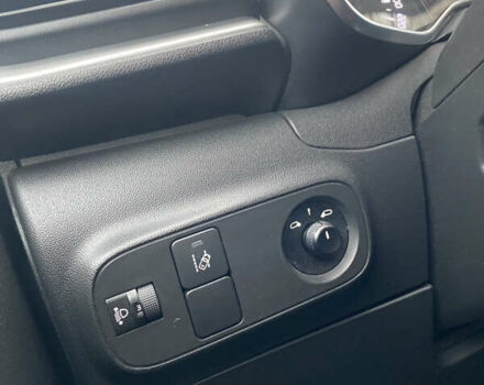 Оранжевый Ситроен С3, объемом двигателя 1.2 л и пробегом 110 тыс. км за 13300 $, фото 17 на Automoto.ua