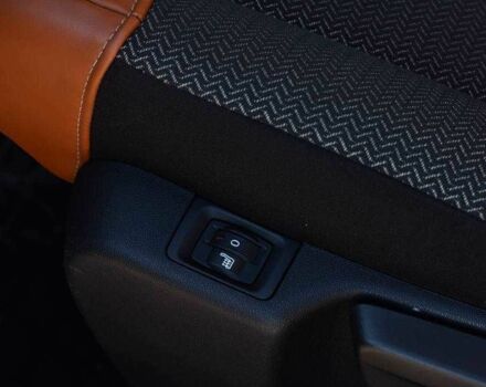 Оранжевый Ситроен С3, объемом двигателя 1.2 л и пробегом 56 тыс. км за 15750 $, фото 13 на Automoto.ua