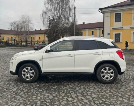 Белый Ситроен С4 Аиркросс, объемом двигателя 2 л и пробегом 234 тыс. км за 10000 $, фото 4 на Automoto.ua
