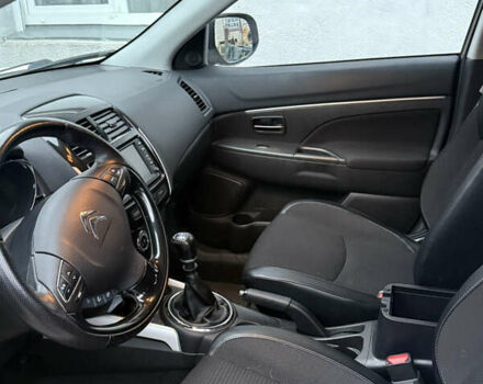 Білий Сітроен С4 Аіркросс, об'ємом двигуна 1.8 л та пробігом 143 тис. км за 12000 $, фото 6 на Automoto.ua