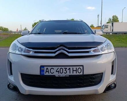 Белый Ситроен С4 Аиркросс, объемом двигателя 1.56 л и пробегом 239 тыс. км за 10000 $, фото 3 на Automoto.ua