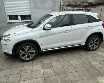 Білий Сітроен С4 Аіркросс, об'ємом двигуна 1.8 л та пробігом 143 тис. км за 12000 $, фото 2 на Automoto.ua