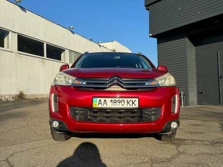 Ситроен С4 Аиркросс 2012 в Киеве на Automoto.ua Красный Ситроен С4 Аиркросс, объемом двигателя 2 л и пробегом 130 тыс. км за 10900 $, фото 1 на Automoto.ua