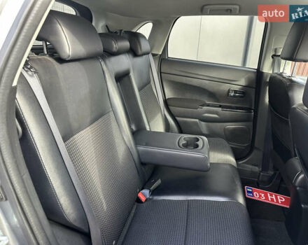 Сірий Сітроен С4 Аіркросс, об'ємом двигуна 1.6 л та пробігом 206 тис. км за 12300 $, фото 62 на Automoto.ua