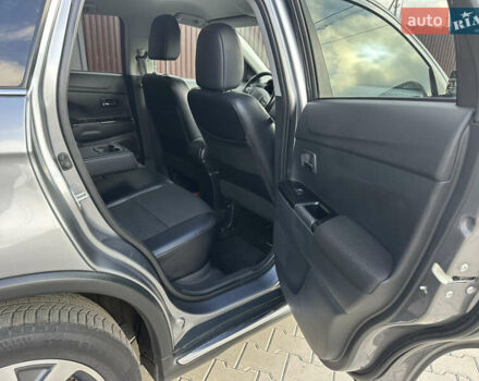 Сірий Сітроен С4 Аіркросс, об'ємом двигуна 1.6 л та пробігом 206 тис. км за 12300 $, фото 60 на Automoto.ua