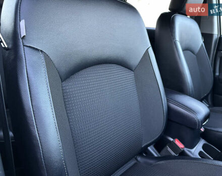 Серый Ситроен С4 Аиркросс, объемом двигателя 1.6 л и пробегом 192 тыс. км за 11999 $, фото 118 на Automoto.ua