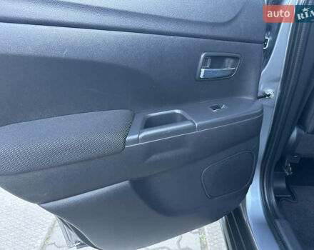 Серый Ситроен С4 Аиркросс, объемом двигателя 1.6 л и пробегом 192 тыс. км за 11999 $, фото 122 на Automoto.ua