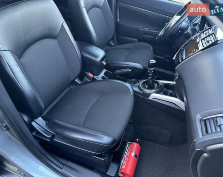 Серый Ситроен С4 Аиркросс, объемом двигателя 1.6 л и пробегом 192 тыс. км за 11999 $, фото 116 на Automoto.ua