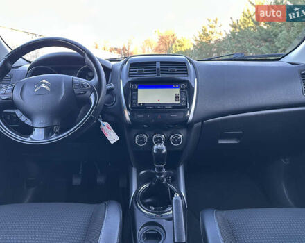 Серый Ситроен С4 Аиркросс, объемом двигателя 1.6 л и пробегом 192 тыс. км за 11999 $, фото 3 на Automoto.ua