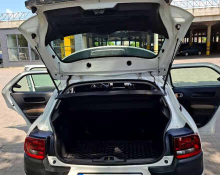 Ситроен C4 Кактус 2014 в Харькове на Automoto.ua Белый Ситроен C4 Кактус, объемом двигателя 1.2 л и пробегом 208 тыс. км за 9300 $, фото 6 на Automoto.ua